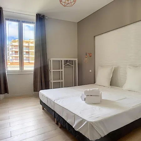 Apartment Le Parisien - 4 Pieces, 6 Pers Cannes